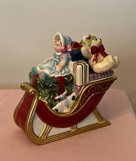 Teddy's Christmas Trinket Box & Lid