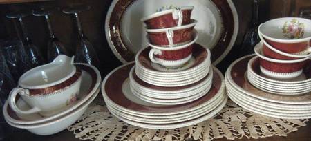 Athlone Maroon Flat Cup & Saucer Set