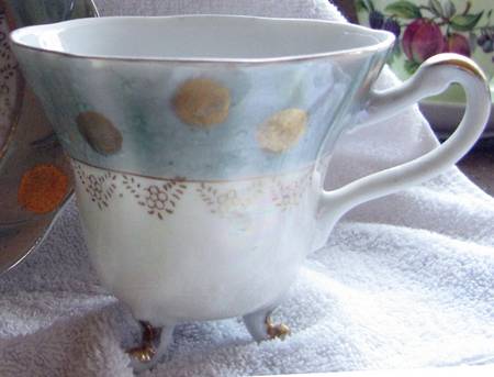 FCJ66 Footed Cup