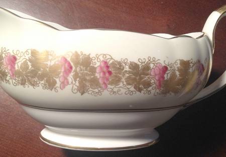 2894 Gravy Boat