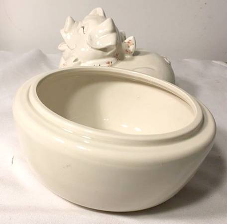 Pigs Base for Two Piece String Caddy