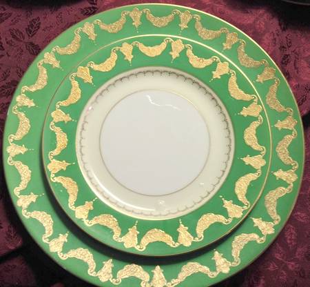 FUK84 Dinner Plate