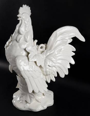 Bristol Figurine