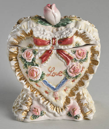 Sweetheart Sugar Bowl & Lid