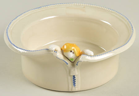 Zip Up Small Ashtray