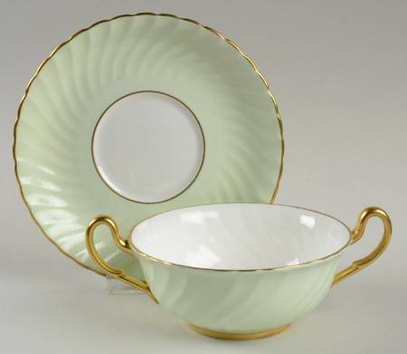 FOL78 Footed Cream Soup Bowl & Saucer Set