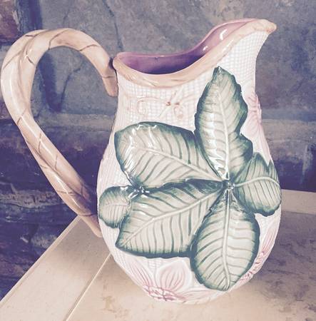 FIT105 Pitcher