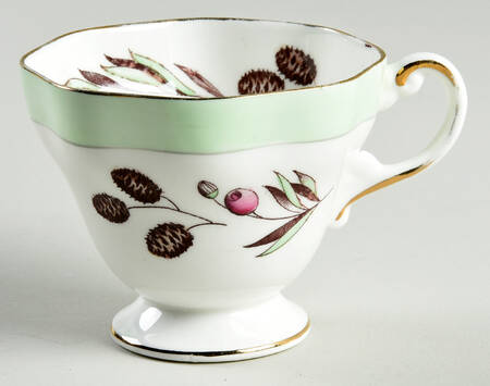 7245 Footed Cup
