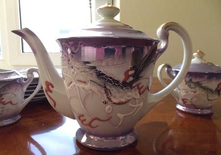 FUJ34 Teapot & Lid