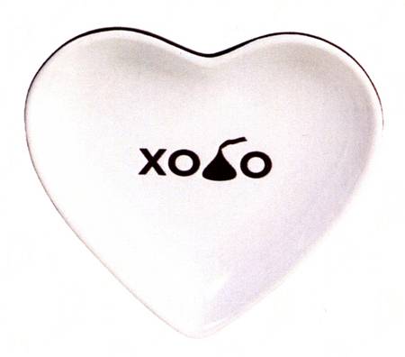 Sweet Kisses Tidbit Plate