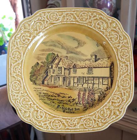 British Scenes Mustard by S Fieldings &amp; Co.