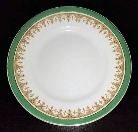 2425b Dinner Plate