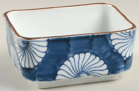 Chrysanthemum 5" Rectangular Bowl
