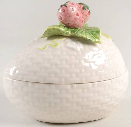 Strawberry 4" Egg Box & Lid