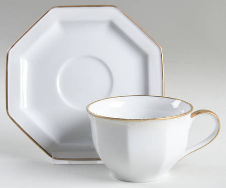 Etoile Blanche (White) Flat Cup & Saucer Set