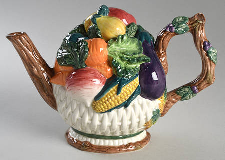 Gardener's Delight Teapot & Lid