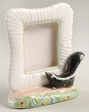 Stinky Pete Frame Holds 1 1/2" X 2"