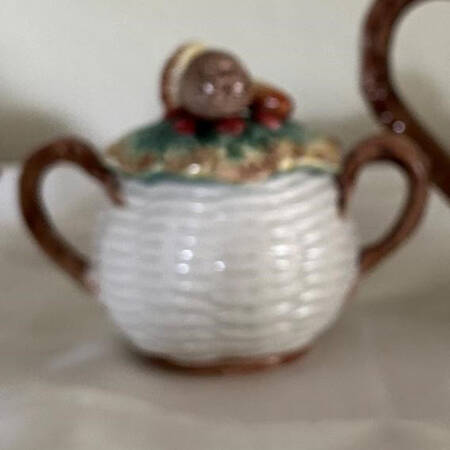 Woodland Foliage Sugar Bowl & Lid