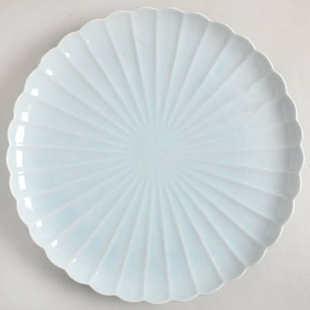 Chrysanthemum (Celacon Blue) Cake Plate