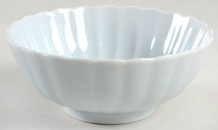 Chrysanthemum (Celacon Blue) Coupe Cereal Bowl