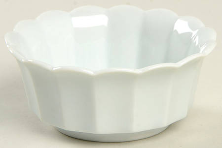 Chrysanthemum (Celacon Blue) Sauce Dip