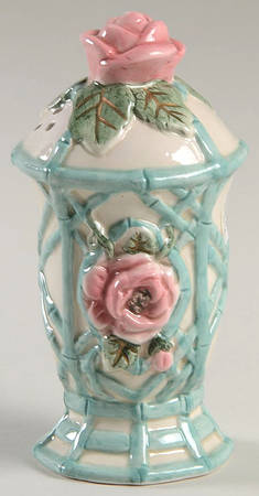 Brittany Pepper Shaker