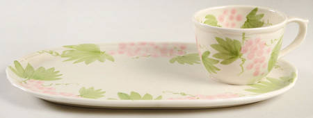 Le Treille Snack Plate & Cup Set