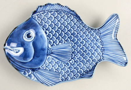 Fishes Blue 9" Fish Plate