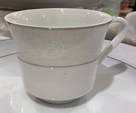 Exquisite Flat Cup