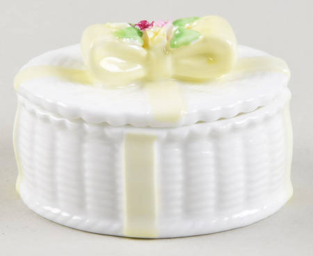 FIT209 Trinket Box with Lid