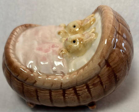 Mommy Bunny Figural Salt Shaker