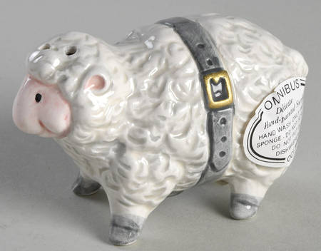 FIT290 Pepper Shaker