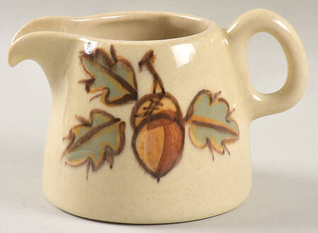 Acorn Creamer