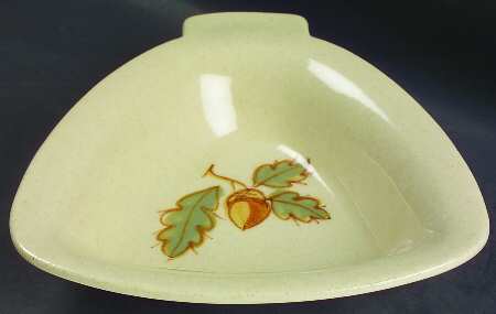 Acorn Small Triangular Dish