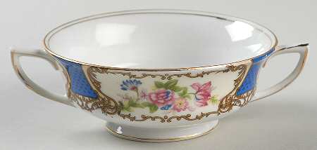 GCA2 Footed Cream Soup Bowl