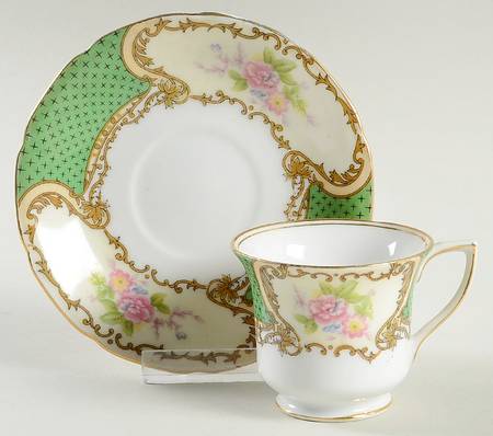 GCA4 Footed Demitasse Cup & Saucer Set