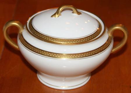 GDA5 Sugar Bowl & Lid