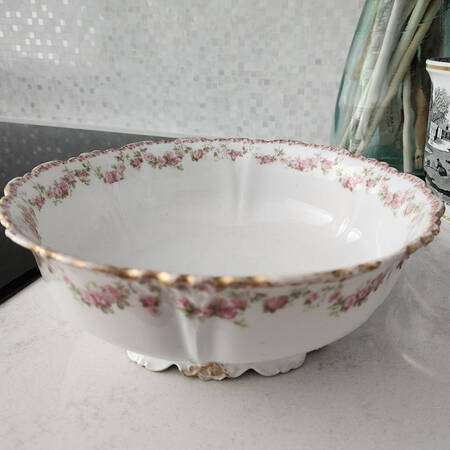 GDA8 9" Round Vegetable Bowl