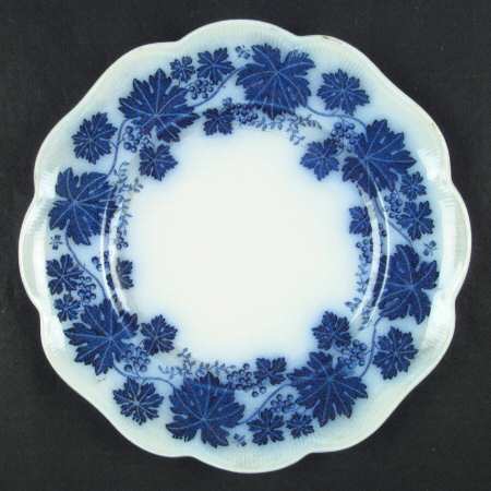 Vinranka Large Dinner Plate by Gefle