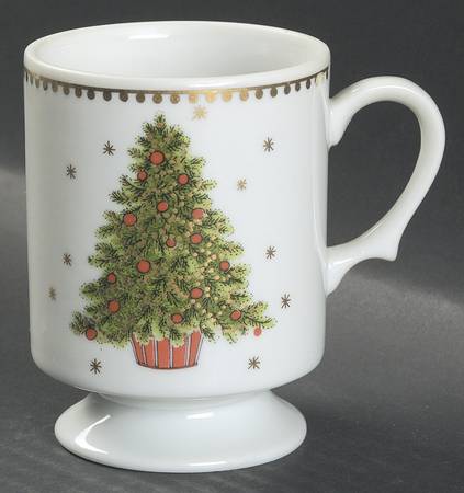 Christmas Tree (Smooth) Footed Mug