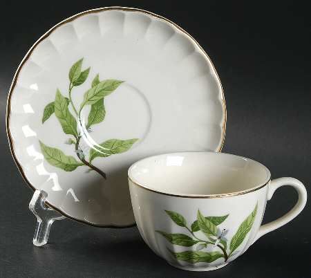 B8760 Flat Cup & Saucer Set