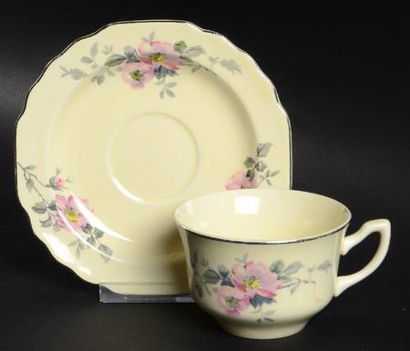 Blossoms Flat Cup & Saucer Set