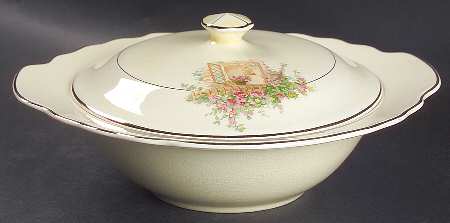 Breakfast Nook Round Covered Vegetable