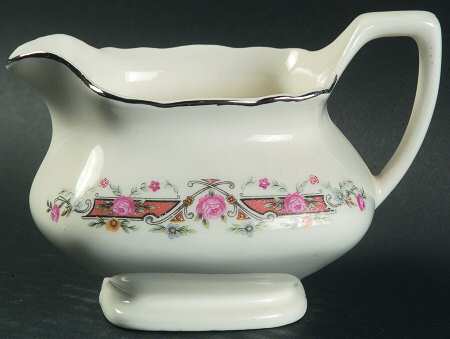 Flower Rim Creamer
