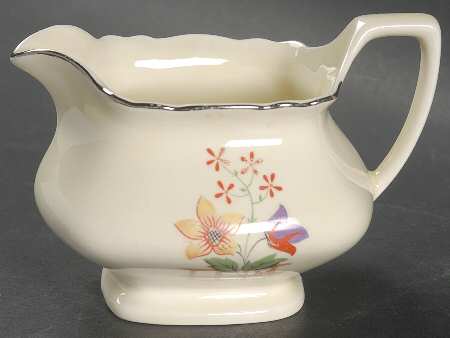 Gaylea (Lido, Canarytone) Creamer