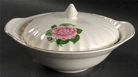 Camellia Round Covered Vegetable