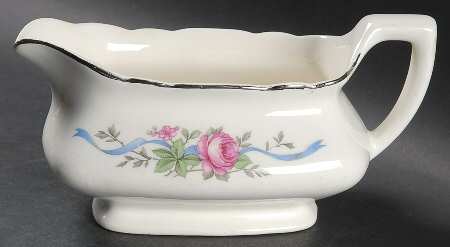GEO107 Gravy Boat