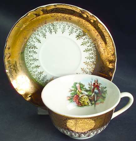 GEO12  Flat Cup & Saucer Set