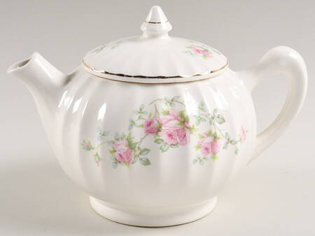 B8949-4 Teapot & Lid