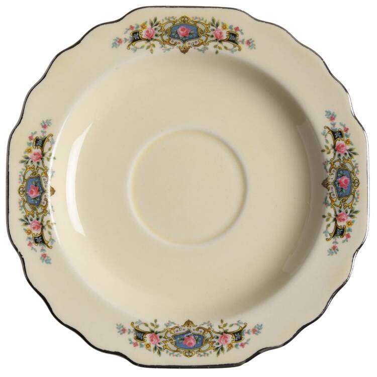 GEO22 Saucer